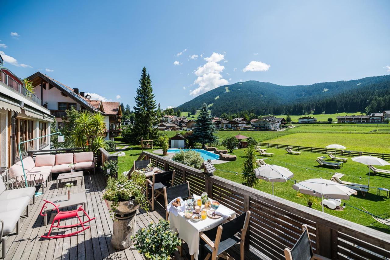 Helmhotel San Candido Exterior foto